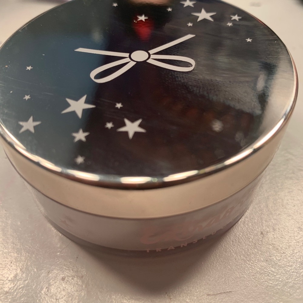 Ciate London Translucent Powder - Picture 3 of 4